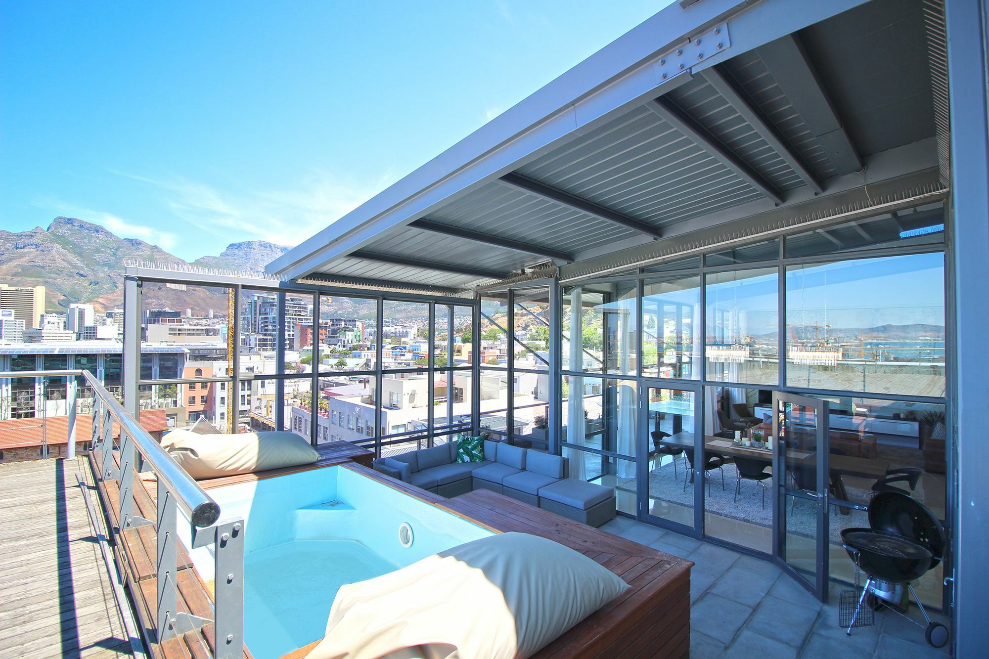 Luxe Penthouse With Private Rooftop Pool, Deck & Panoramic Views Lejlighed Kapstaden Eksteriør billede